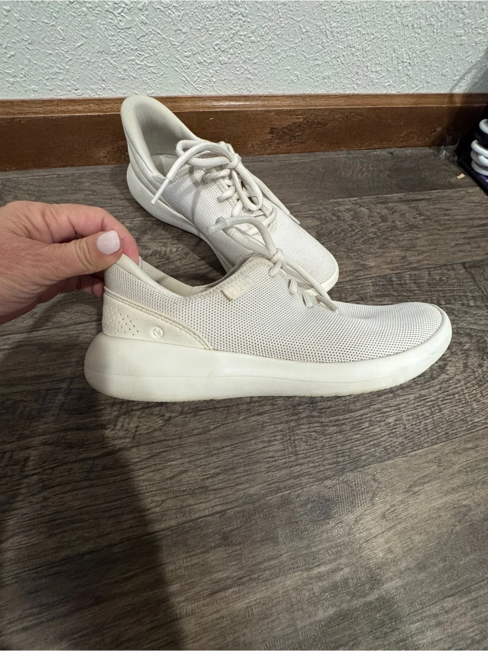 Kizik lace up